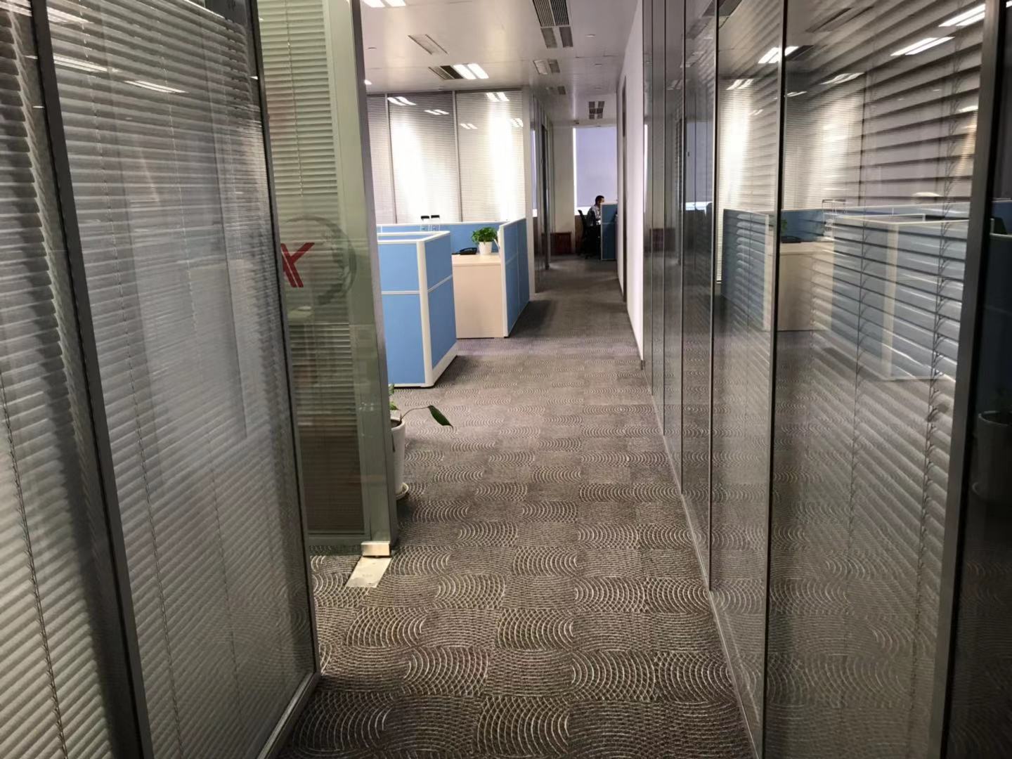 徐匯龍華辦公室復(fù)原還原勘察現(xiàn)場(chǎng)-第1張圖片-上海古都建筑設(shè)計(jì)集團(tuán)